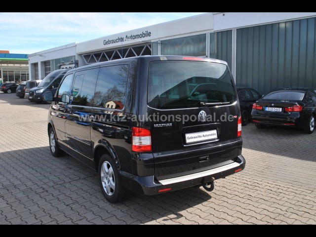 Volkswagen T5 Transporter Bus Multivan Highline