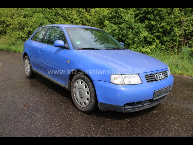 Audi A3 1.6 8L