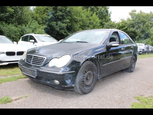 Mercedes-Benz C 180K W203