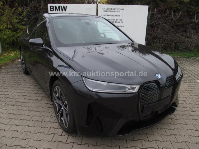 BMW iX xDrive40