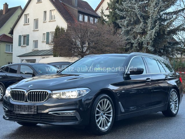 BMW 530 d xDrive Luxury Line MWST Panorama LED Head-Up