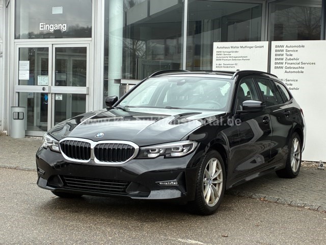 BMW 320d xDrive Advantage