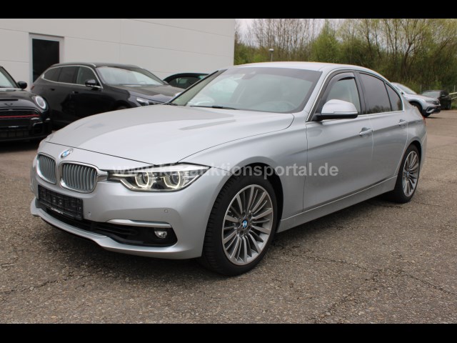 BMW 335dA xDrive Luxury Line F30