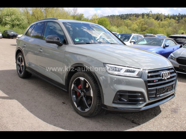 Audi SQ5 3.0 TFSI quattro Standheiz. AHK Pano B&O
