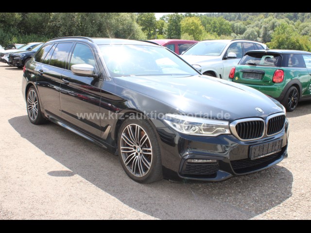 BMW 530d xDrive Touring M Sport NaviPro H/K