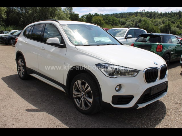 BMW X1 sDrive18d Aut. Sport Line F48 Navi LED AHK