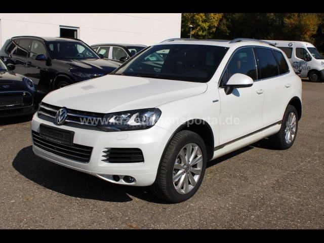 Volkswagen Touareg 4.2 TDI Edition X AHK Luftfahrwerk Pano