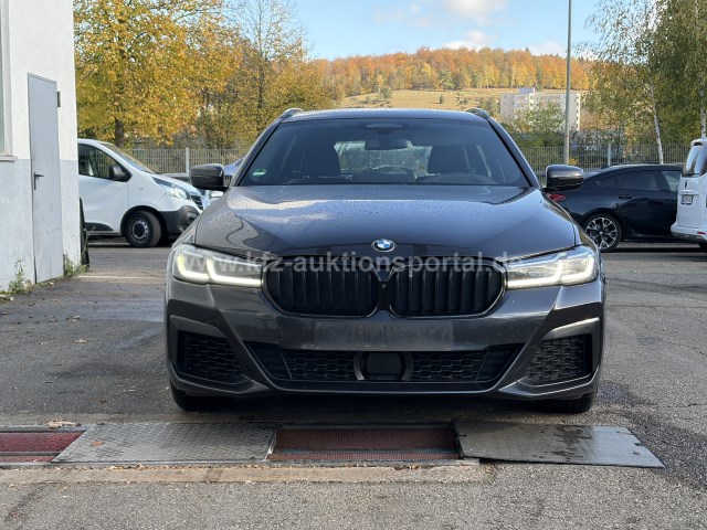 BMW 540i xDrive M Sport